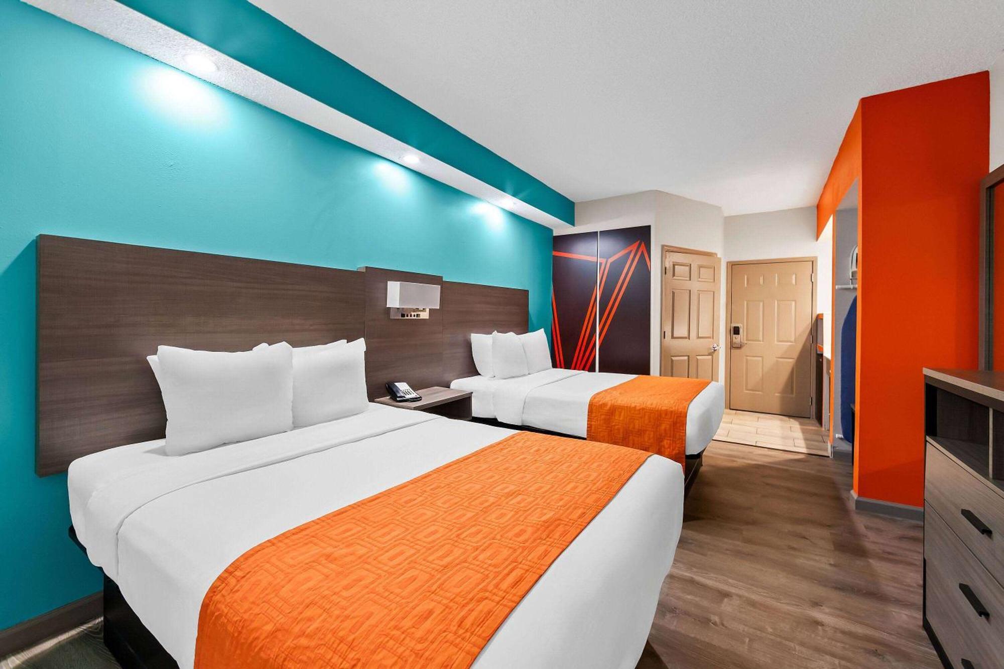 ฮาวเวิร์ด จอห์นสัน บาย วินด์แฮม แจ็คสัน Hotel ภายนอก รูปภาพ